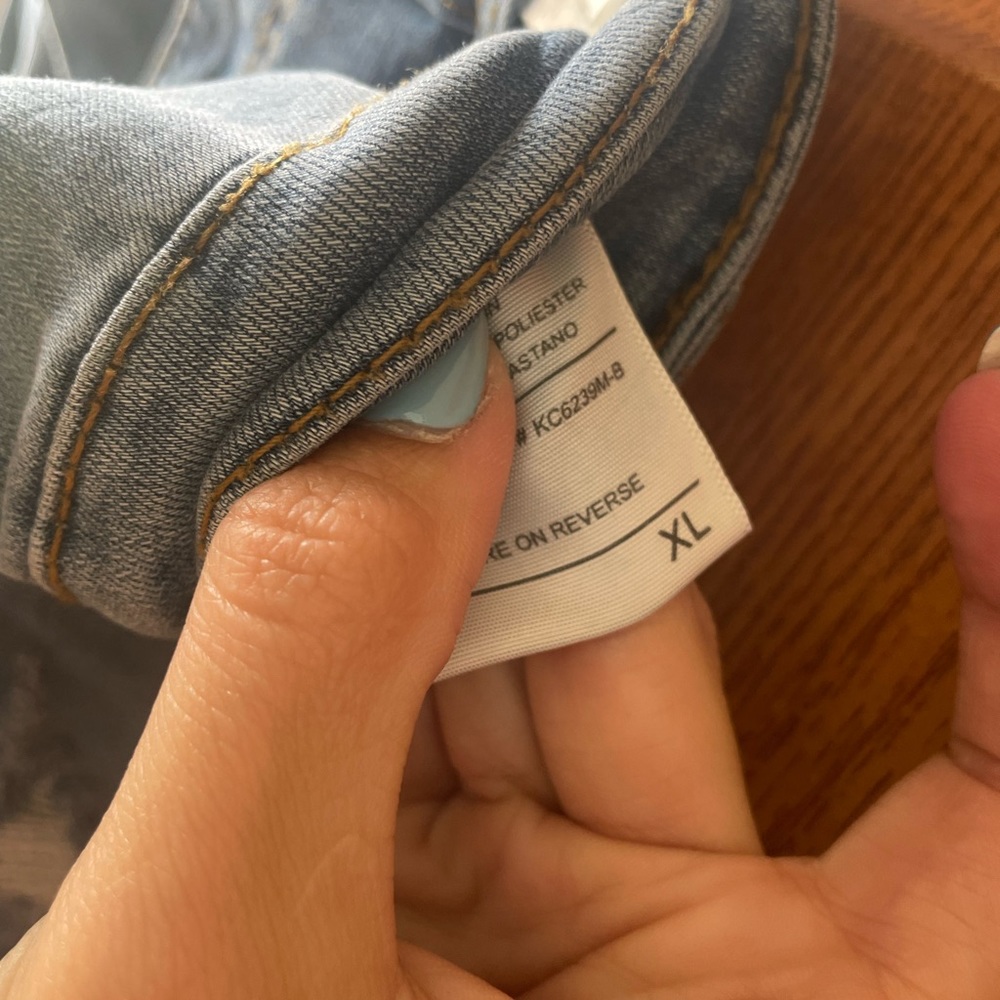 Women’s jeans